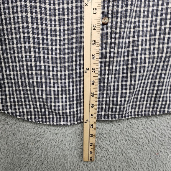 Wile E Coyote Hot Head Plaid Flannel Shirt Mens L Warner Bros Store Looney Tunes - Picture 8 of 8